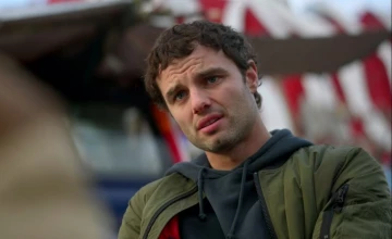 Смотреть Ла-Брея 2 сезон 9 серия онлайн