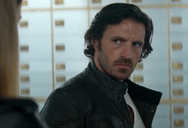 Кадр из сериала Ла-Брея 3 сезон