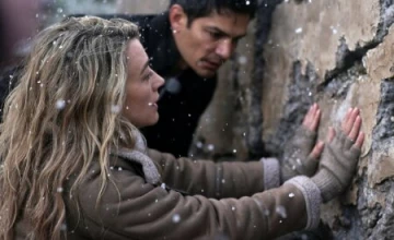 Кадр из сериала Ла-Брея