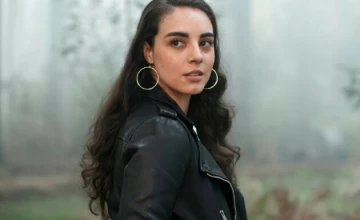 Кадр из сериала Ла-Брея 2 сезон