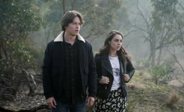 Кадр из сериала Ла-Брея 2 сезон